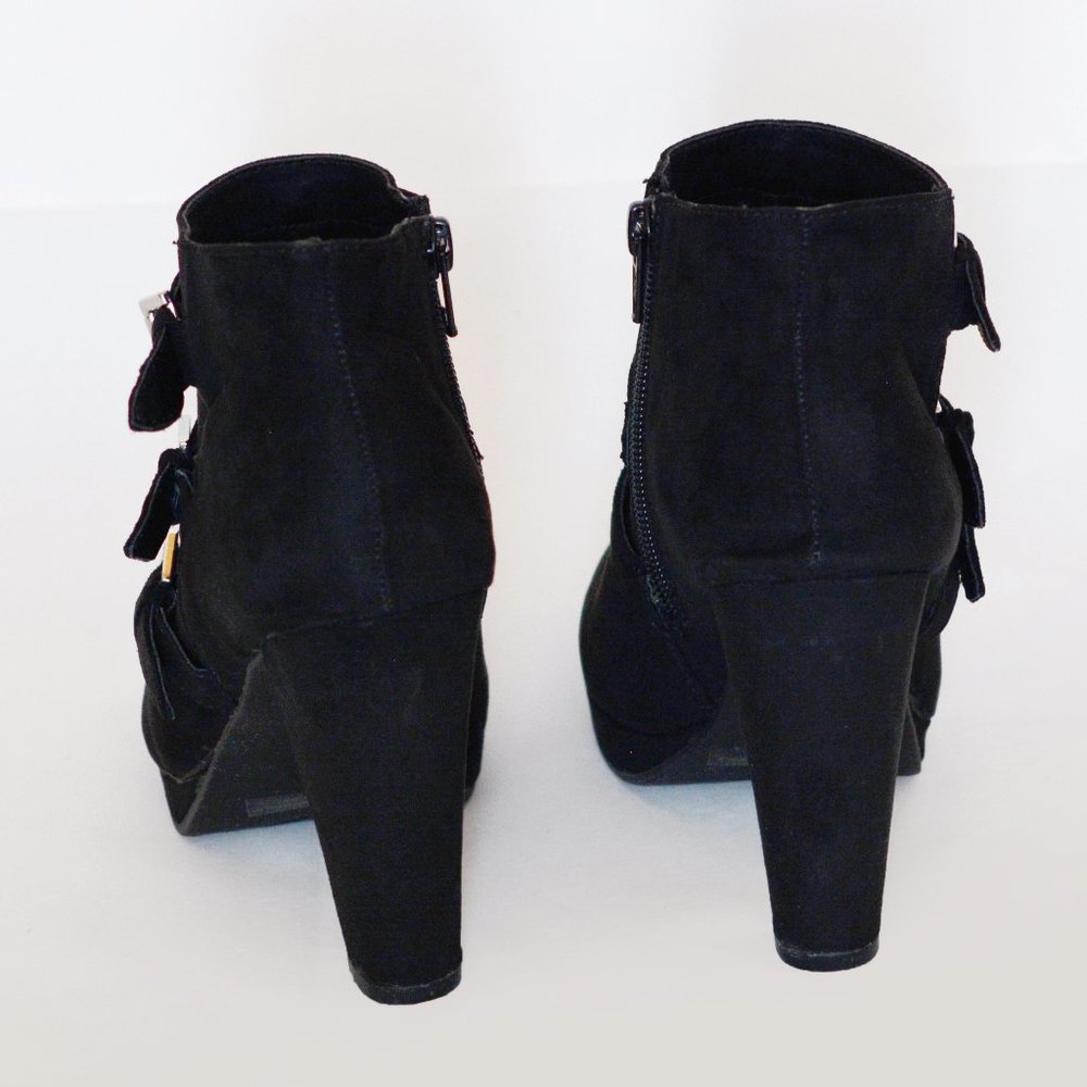 Report Rachael Booties - Picture 4 of 10